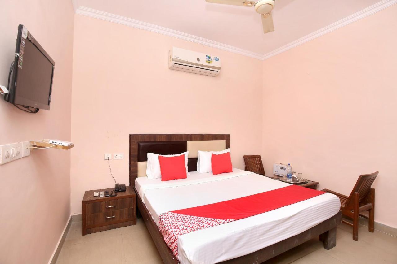 Oyo 24423 Hotel Royal Sohāna المظهر الخارجي الصورة